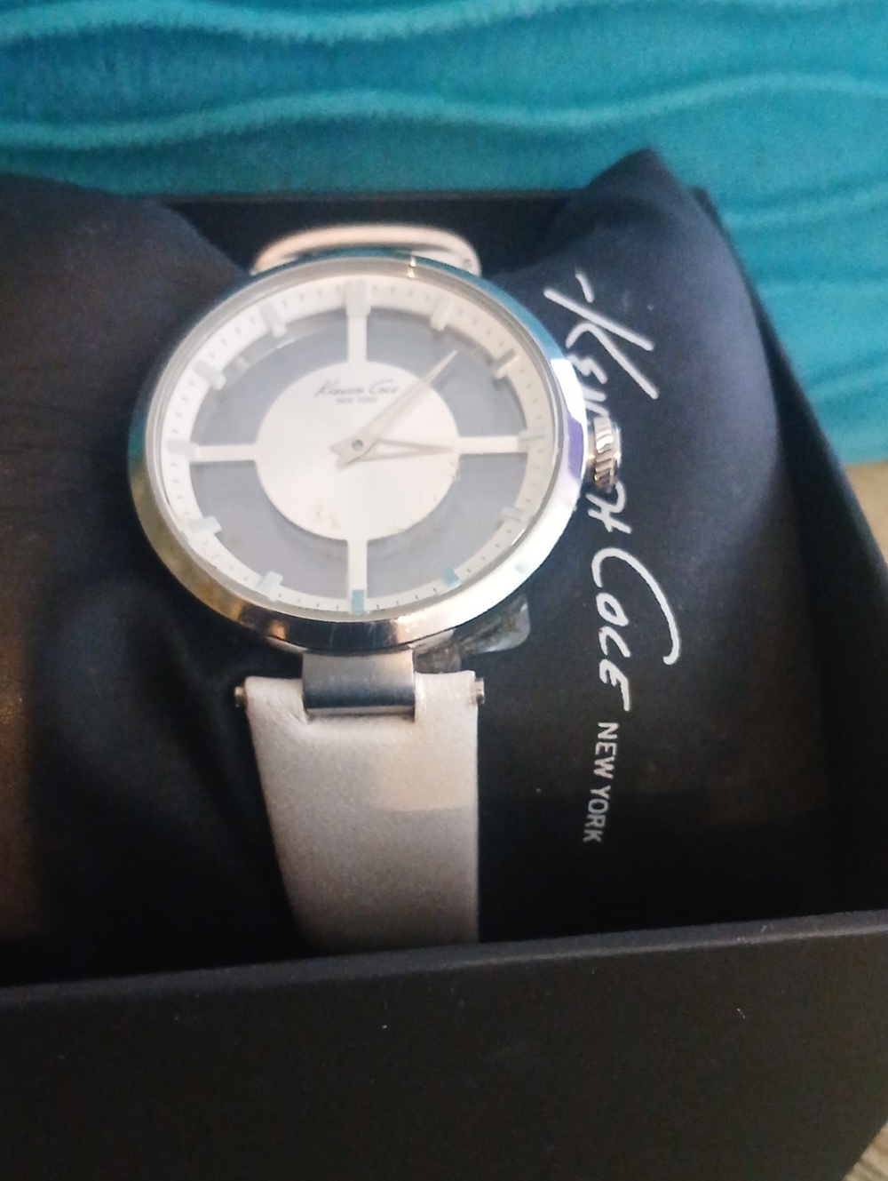 Kenneth Cole Silver Case White Strap Round Dial Women's Watch